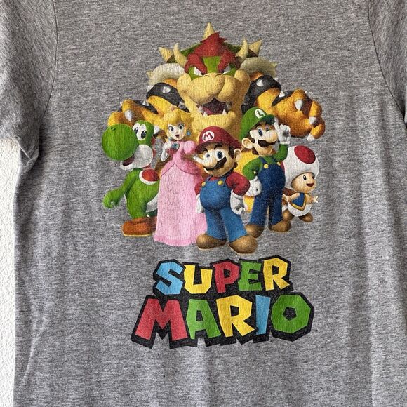 Nintendo Super Mario Kids T-Shirt Gray Size Medium Short Sleeve Crew Tee - Picture 2 of 4